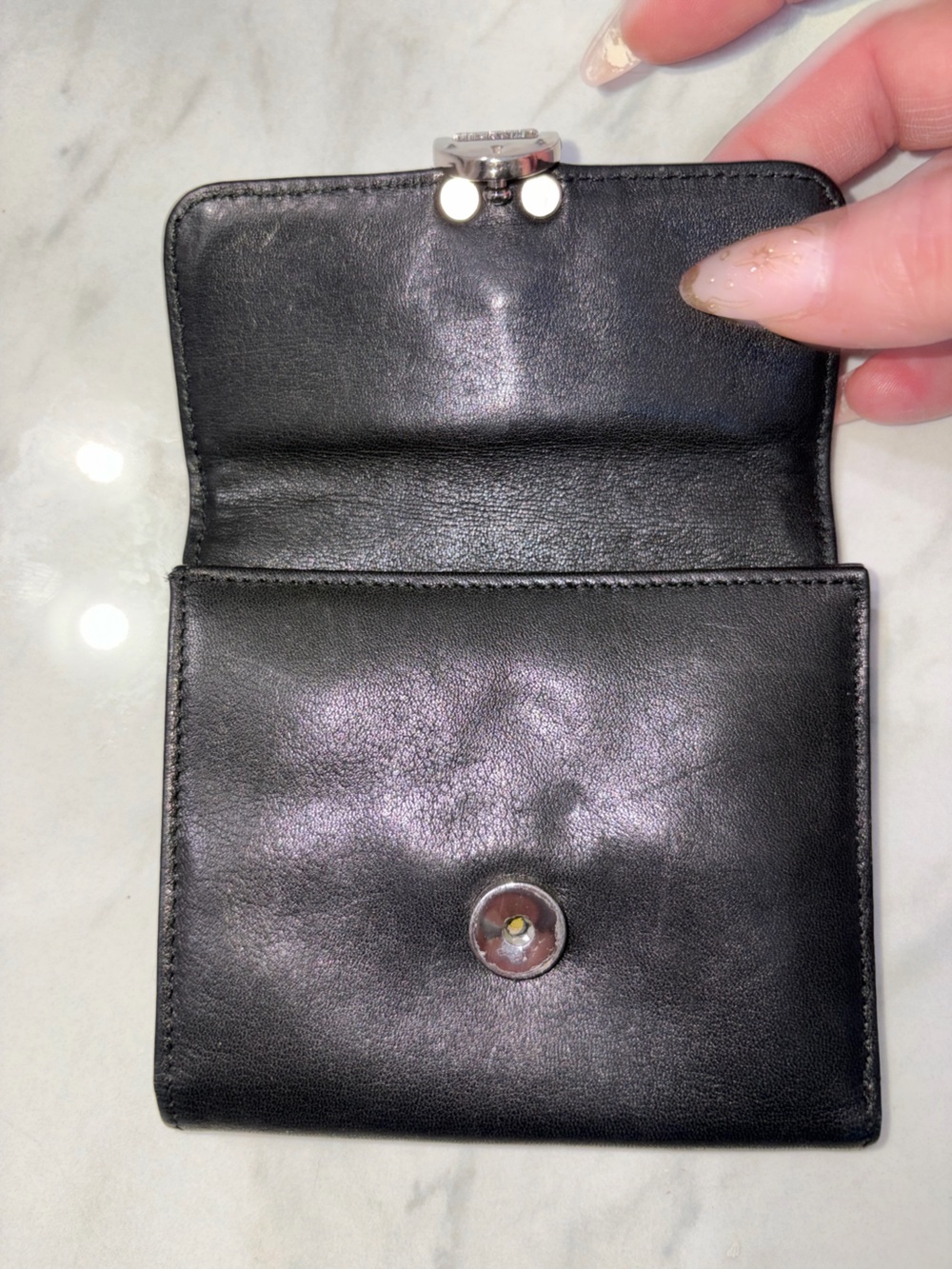 Vintage Enzo Angiolini Black Leather Trifold Wallet Heavy Clasp Y2K - Picture 5 of 9